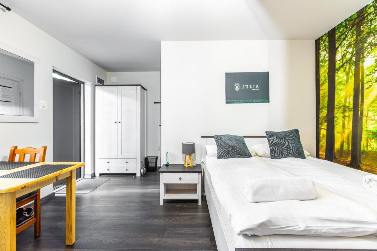 Osrodek Wypoczynkowy "Julia" W Samociazku Hotel Samociążek Bagian luar foto
