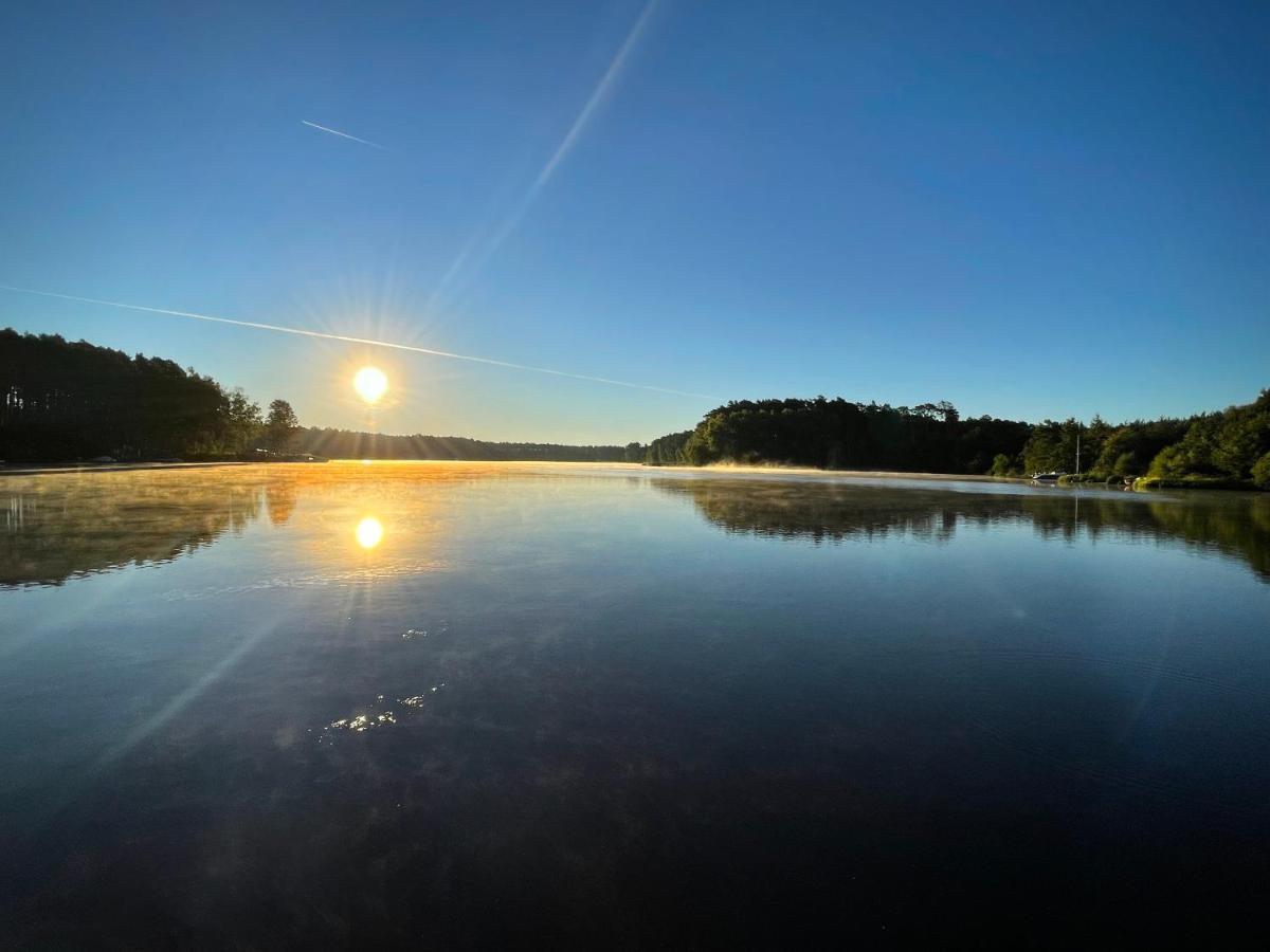 Osrodek Wypoczynkowy "Julia" W Samociazku Hotel Samociążek Bagian luar foto