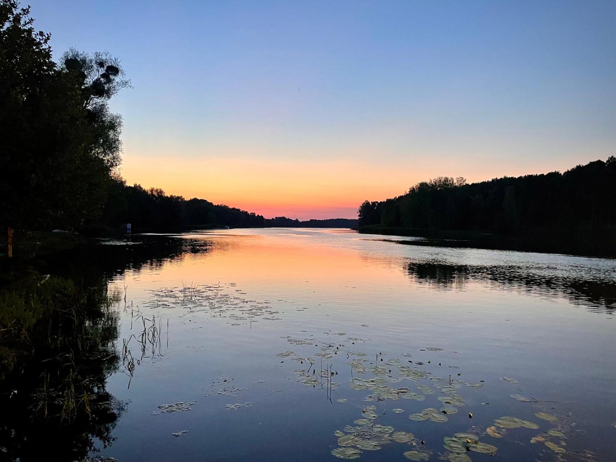 Osrodek Wypoczynkowy "Julia" W Samociazku Hotel Samociążek Bagian luar foto