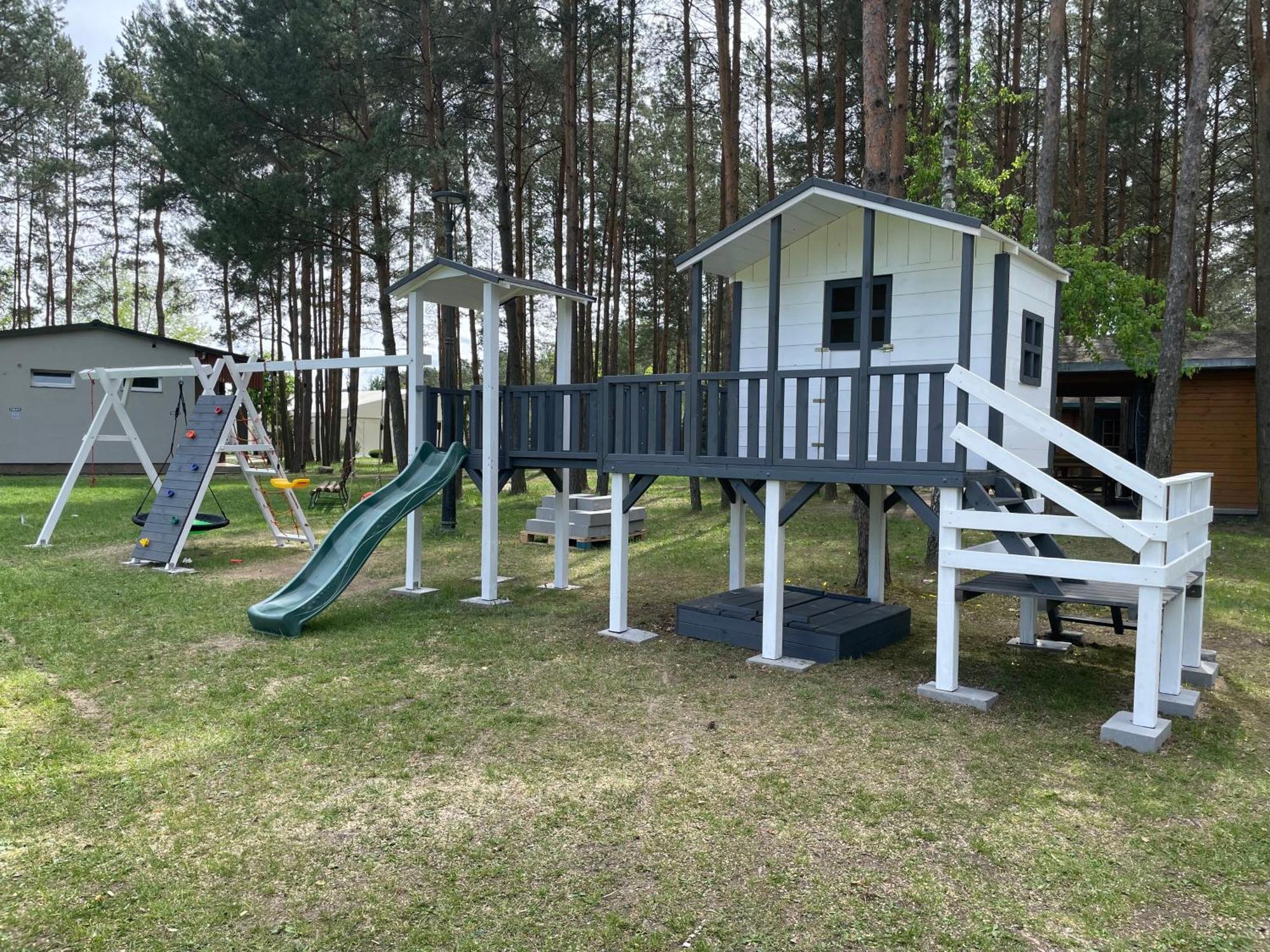 Osrodek Wypoczynkowy "Julia" W Samociazku Hotel Samociążek Bagian luar foto