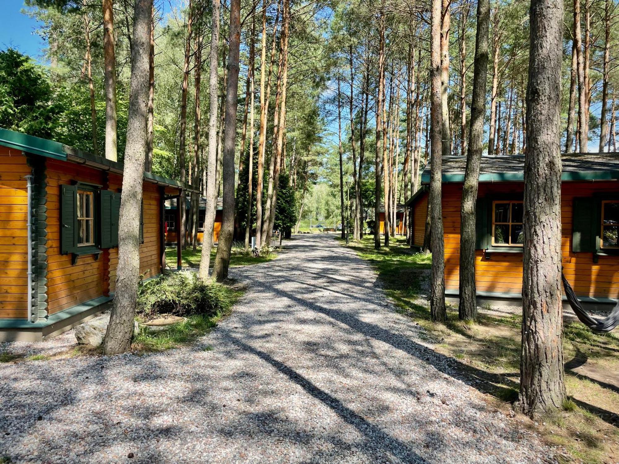 Osrodek Wypoczynkowy "Julia" W Samociazku Hotel Samociążek Bagian luar foto